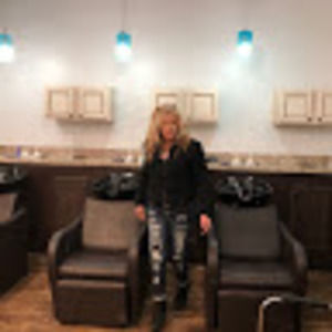 Meet your Posher, Kim